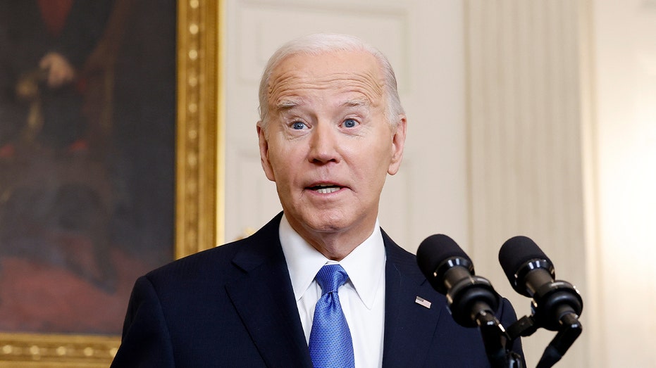 Liberal pundits, urging Biden to withdraw, pushing convention scenario