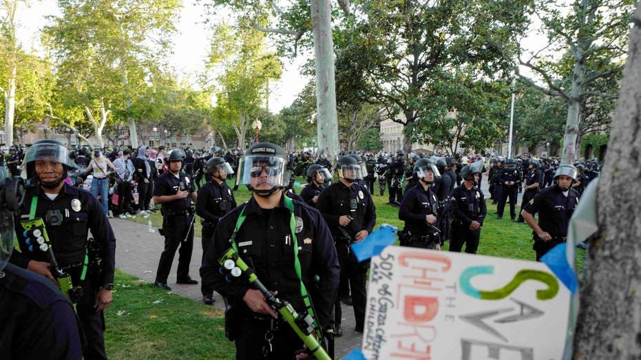 USC closes campus ‘until further notice’ following anti-Israel protest, 93 arrested for trespassing