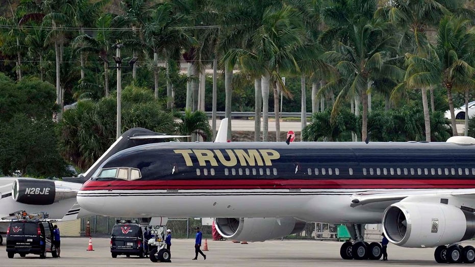 Trump’s Boeing 757 clipped corporate jet at West Palm Beach airport: FAA